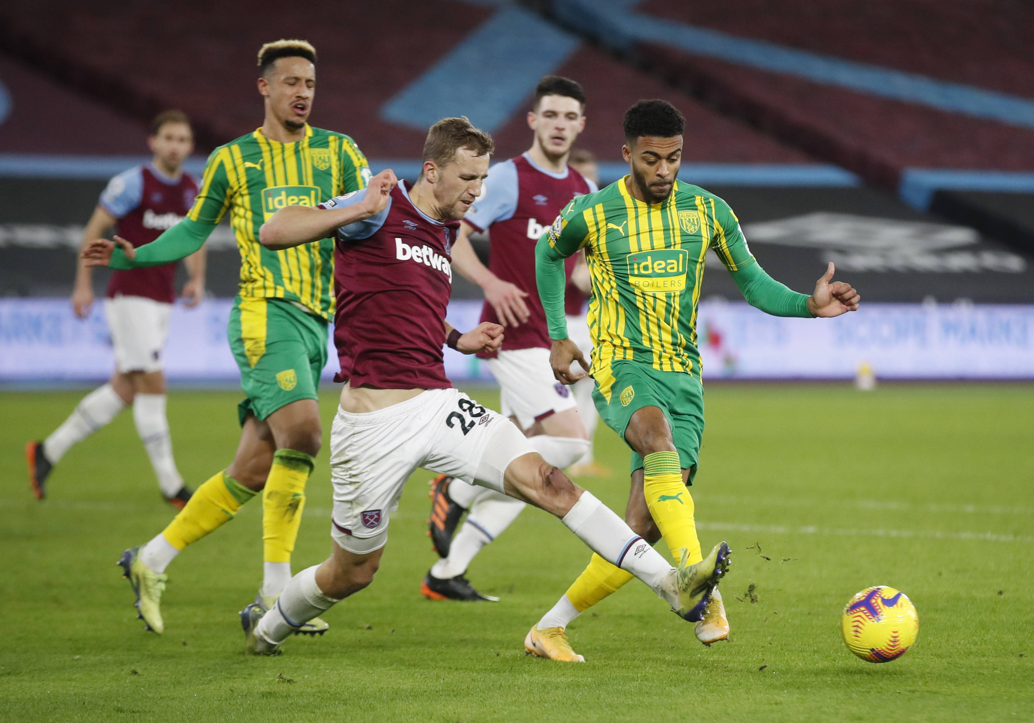 在适应国际 在适应国际